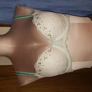 36c Victorias secret dream angel brawhite lace and light greenish blue teal sequ